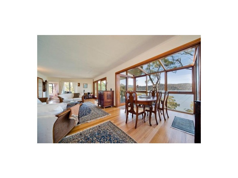 124&126 Riverview Ave, Dangar Island NSW 2083