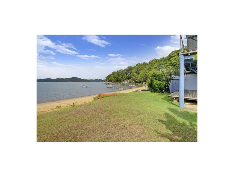 73 Grantham Cres, Dangar Island NSW 2083
