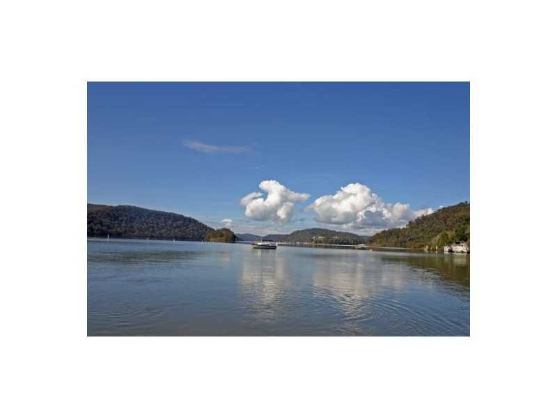 14 Milloo Pde, Brooklyn NSW 2083