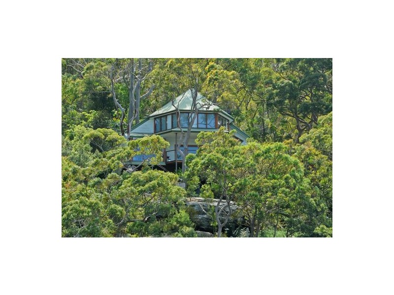 126 Riverview Ave, Dangar Island NSW 2083