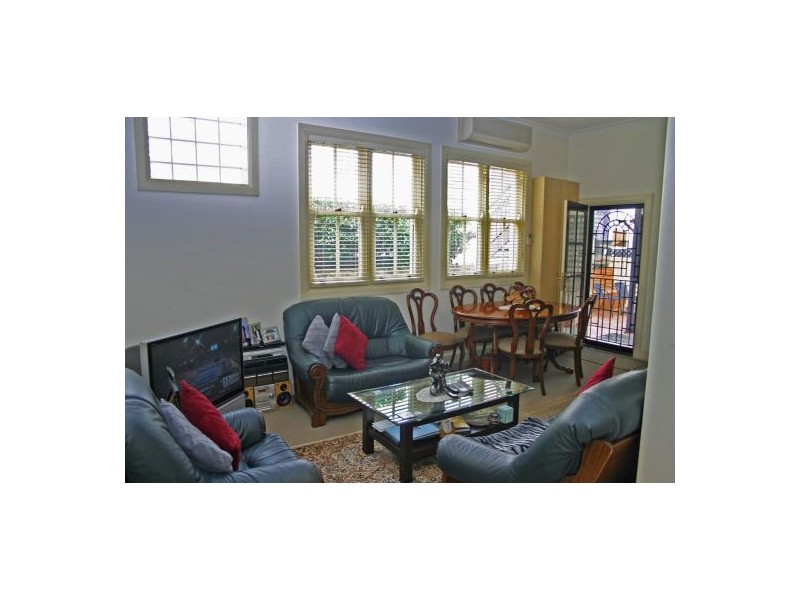 2/218 Brooklyn Rd, Brooklyn NSW 2083