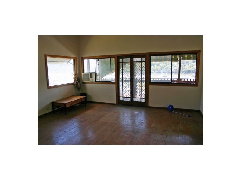 76 Brooklyn Rd, Brooklyn NSW 2083