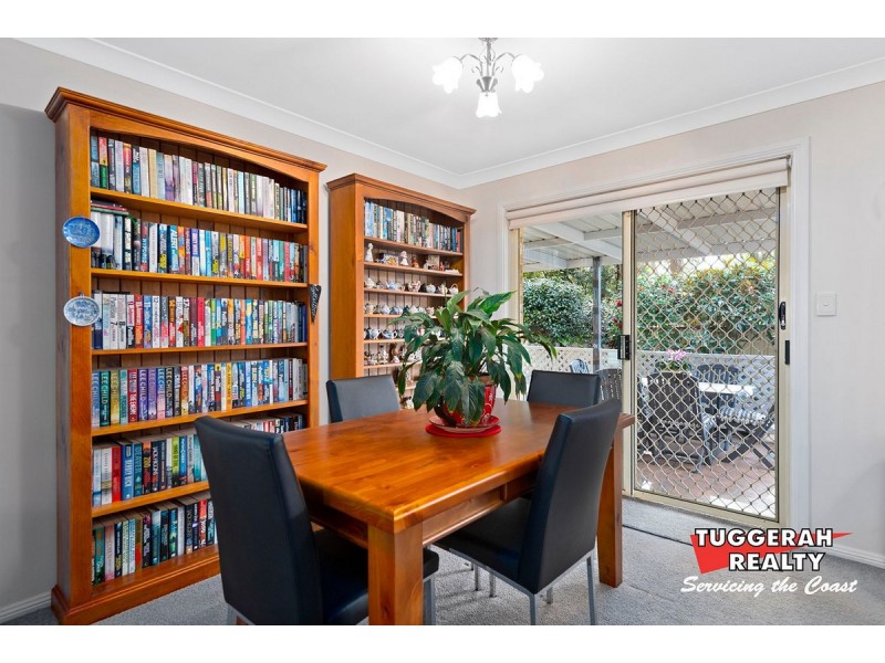 8/4 gavenlock Road, Tuggerah NSW 2259