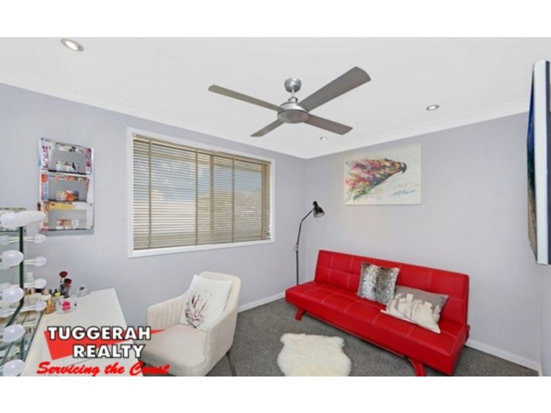 8 Rockleigh Street, Wyong NSW 2259