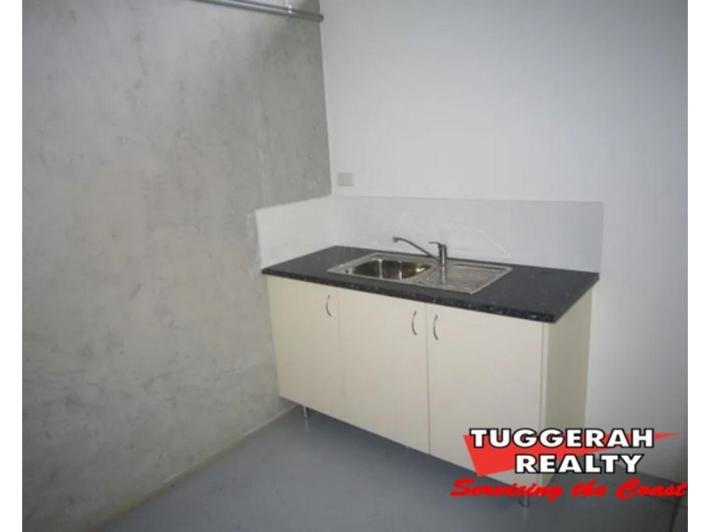 4/8 Teamster Close, Tuggerah NSW 2259