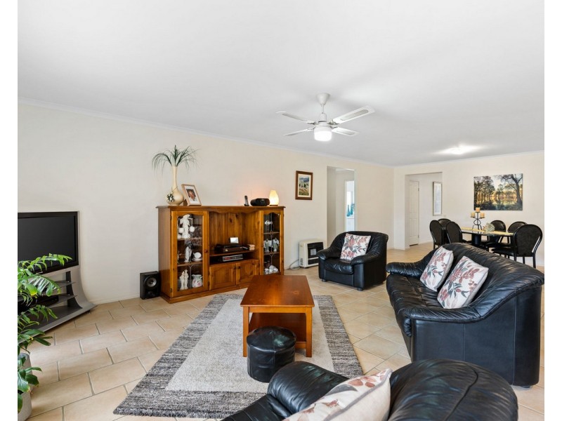 6 David Mews, Mardi NSW 2259