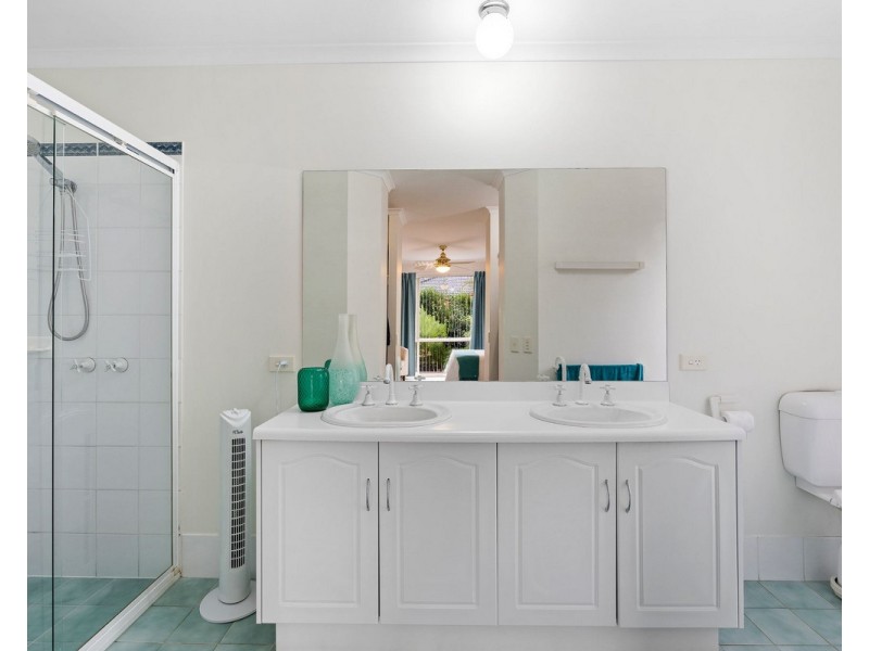6 David Mews, Mardi NSW 2259