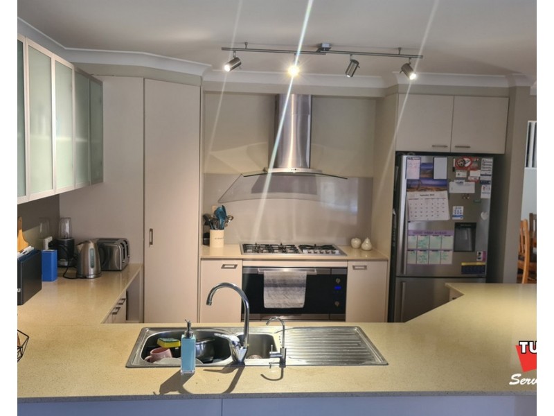 18 Narrabeen Close, Mardi NSW 2259