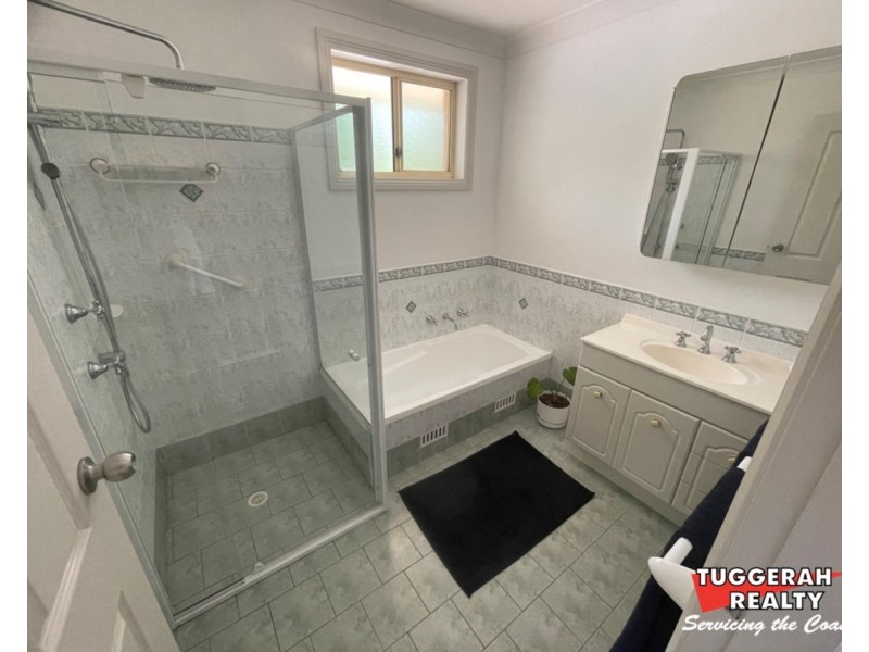 6/4 Gavenlock Road, Tuggerah NSW 2259