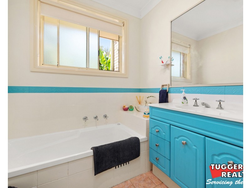 25/1 Hillview, Tuggerah NSW 2259
