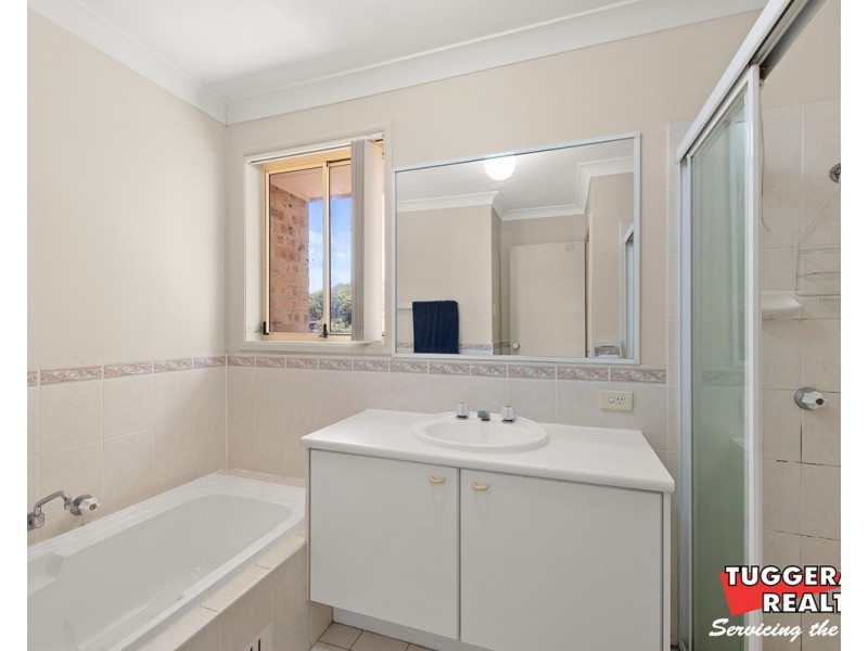 2/56 Tonkiss Street, Tuggerah NSW 2259