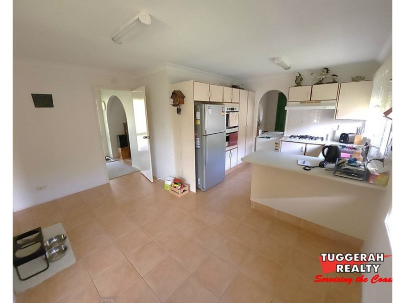 1 Mark Place, Mardi NSW 2259