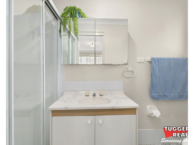21 Pendant Parade, Killarney Vale NSW 2261