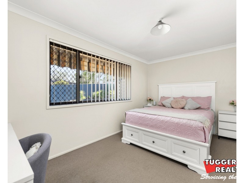 21 Pendant Parade, Killarney Vale NSW 2261