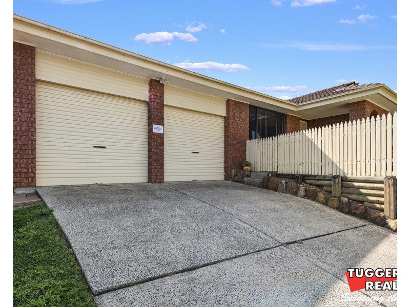 21 Pendant Parade, Killarney Vale NSW 2261
