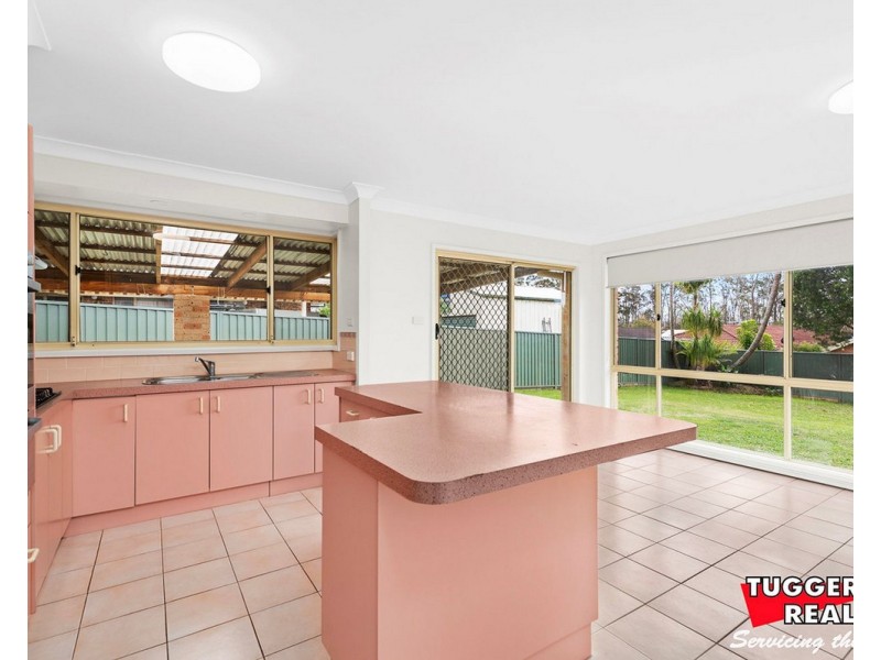 61 Brittania Drive, Watanobbi NSW 2259