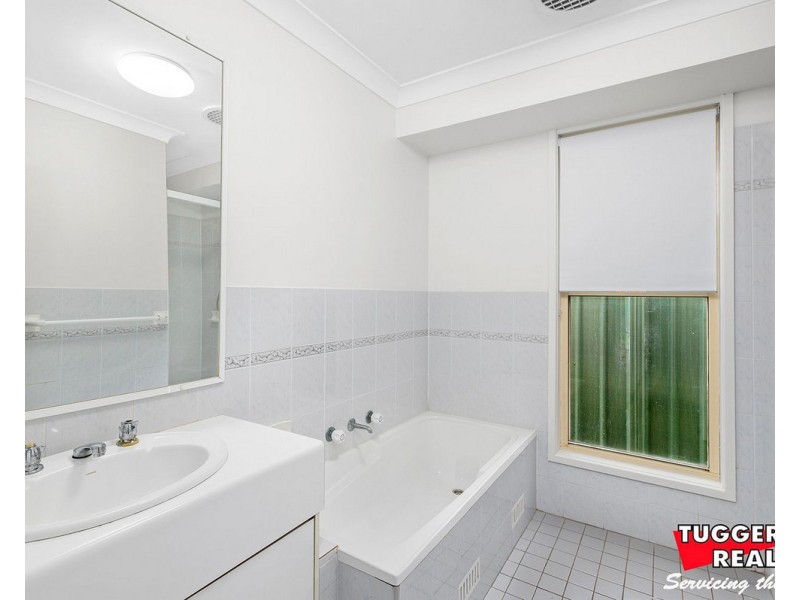 61 Brittania Drive, Watanobbi NSW 2259