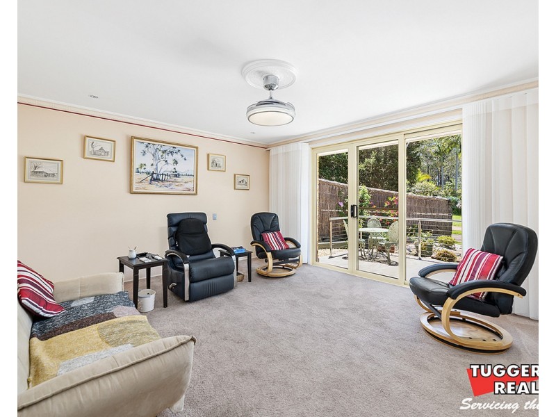 9 Windsong Place, Tuggerah NSW 2259