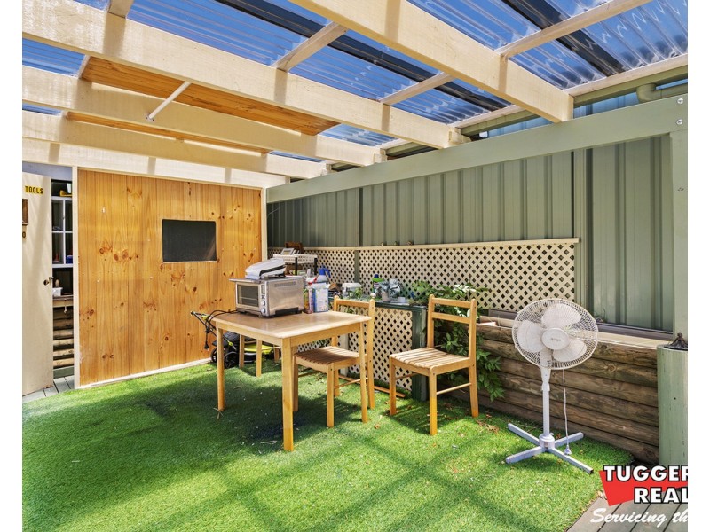 9 Windsong Place, Tuggerah NSW 2259