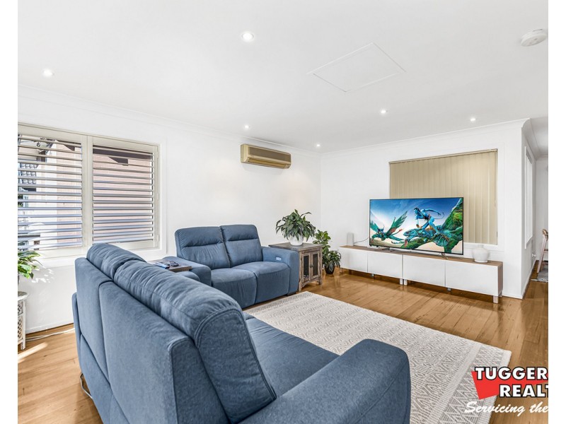 4 Charles Street, Ourimbah NSW 2258