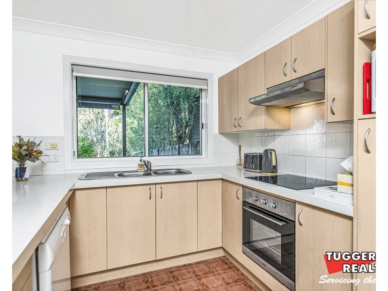 4 Charles Street, Ourimbah NSW 2258