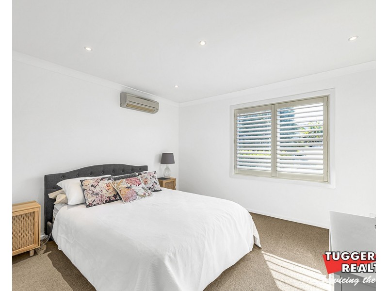 4 Charles Street, Ourimbah NSW 2258