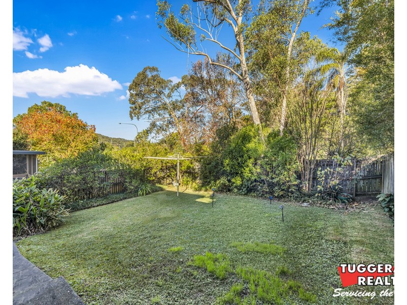 4 Charles Street, Ourimbah NSW 2258