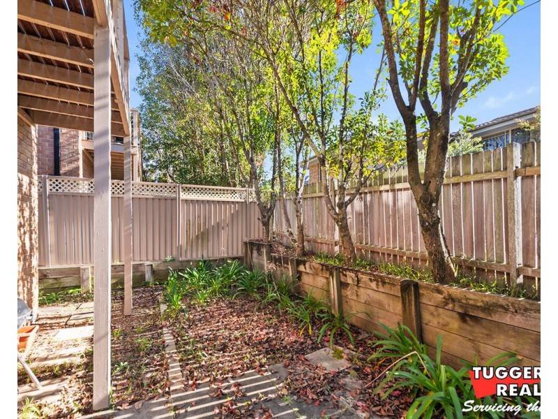 2/26 Hope Street, Wyong NSW 2259
