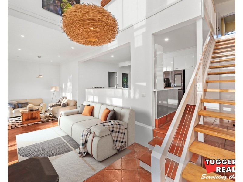 45 Kipling Drive, Bateau Bay NSW 2261