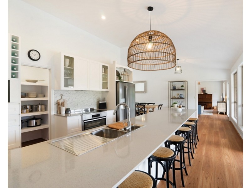 14 Birrerik Road, Wamberal NSW 2260