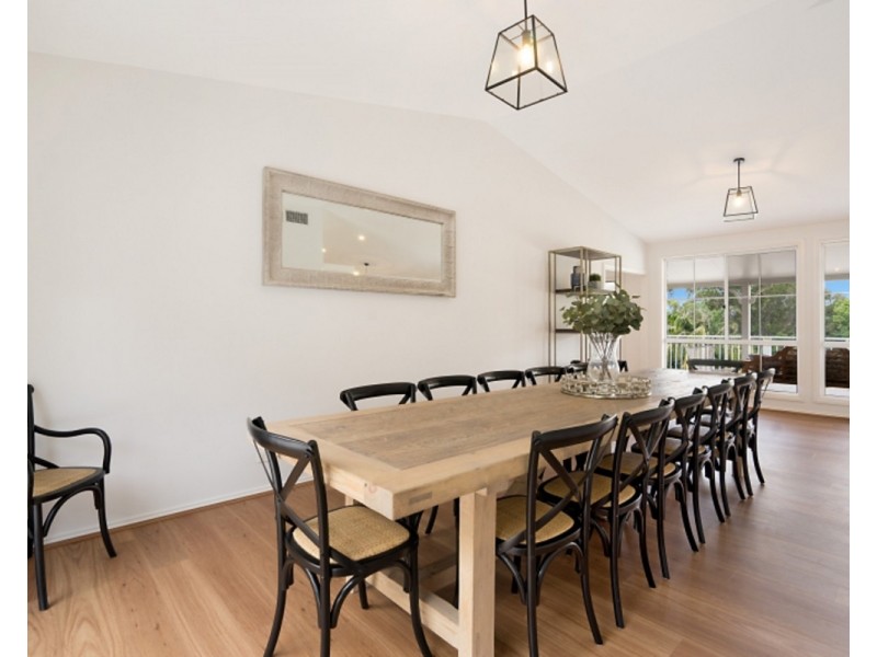 14 Birrerik Road, Wamberal NSW 2260