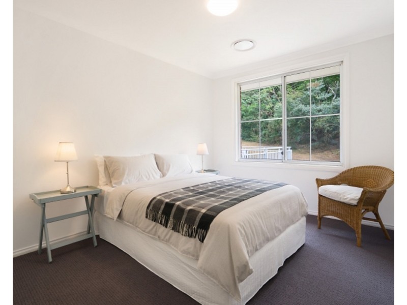 14 Birrerik Road, Wamberal NSW 2260