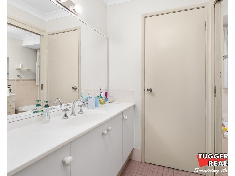 20 Woodbury Park Drive, Mardi NSW 2259