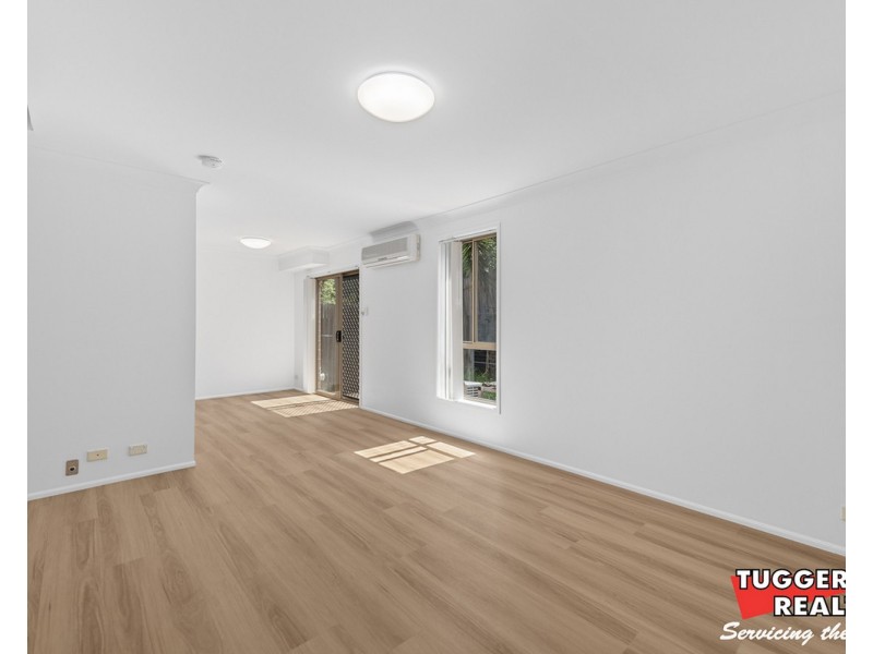 2/54 Tonkiss Street, Tuggerah NSW 2259
