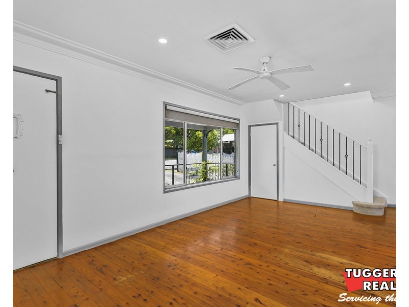 28 South Street, Killarney Vale NSW 2261