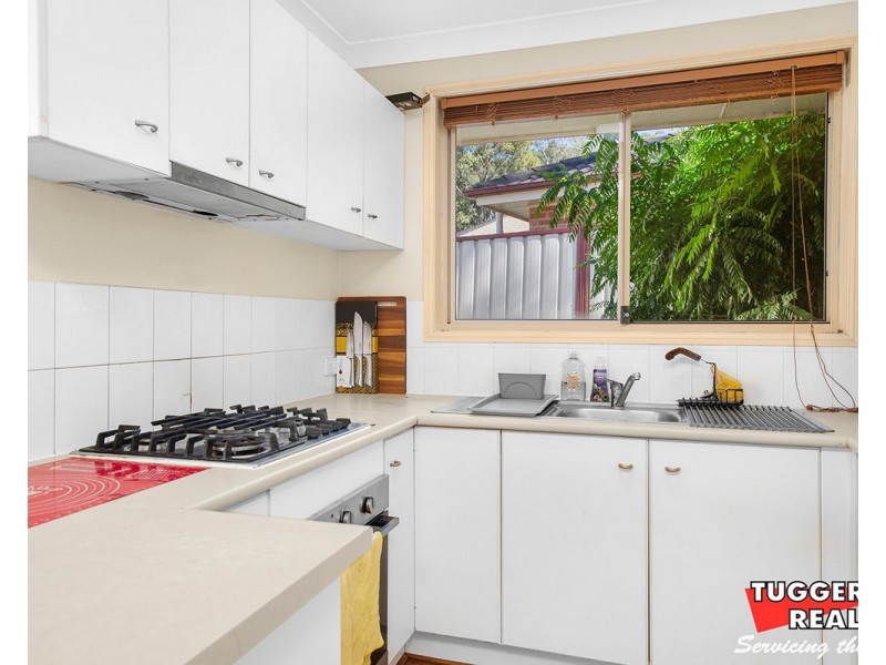 5 Ambrosius Court, Tuggerah NSW 2259