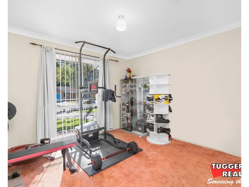 5 Ambrosius Court, Tuggerah NSW 2259