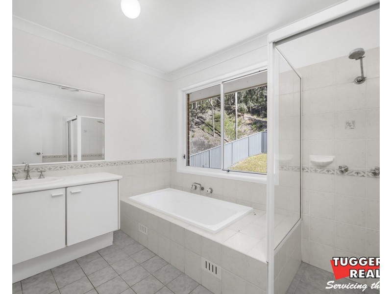 8A Gretel Court, Tuggerah NSW 2259