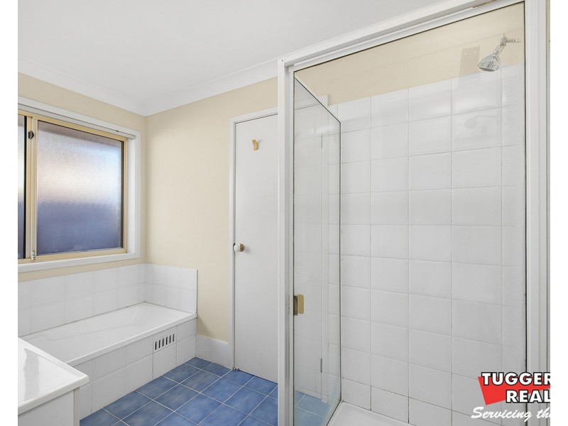 9 Belinda Close, Berkeley Vale NSW 2261