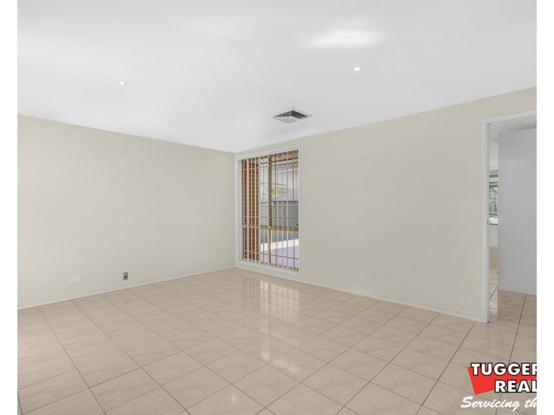 2 Gretel Court, Tuggerah NSW 2259