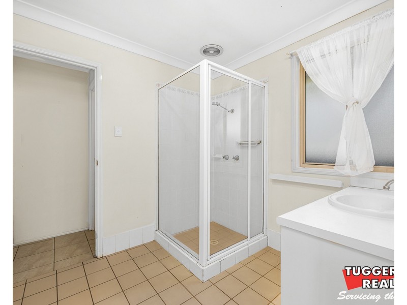 2 Gretel Court, Tuggerah NSW 2259
