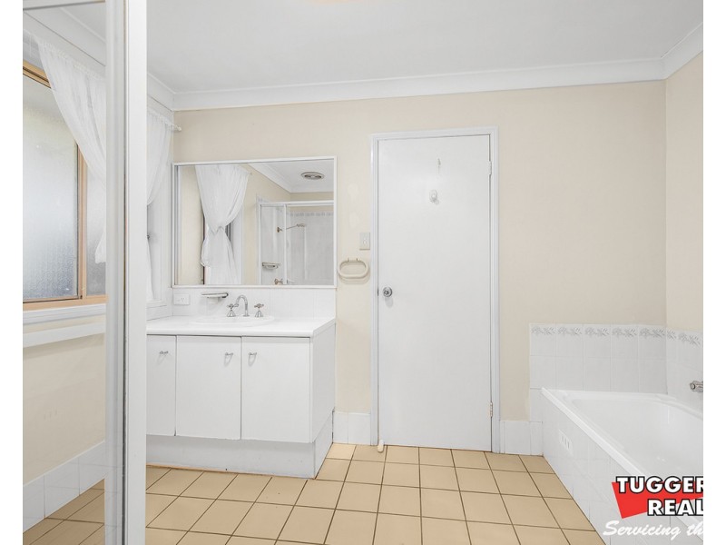 2 Gretel Court, Tuggerah NSW 2259