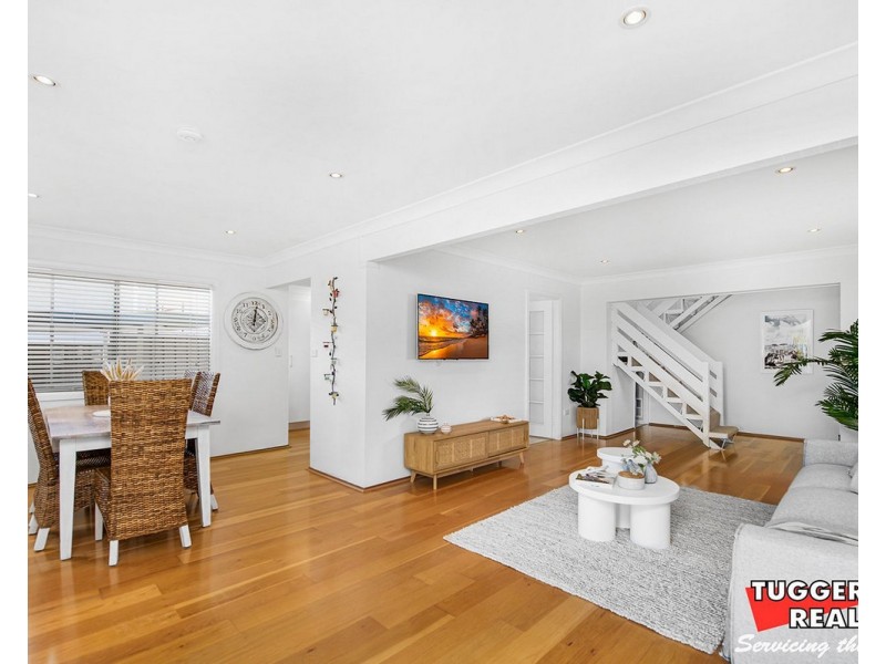 22 Strickland Road, Killarney Vale NSW 2261