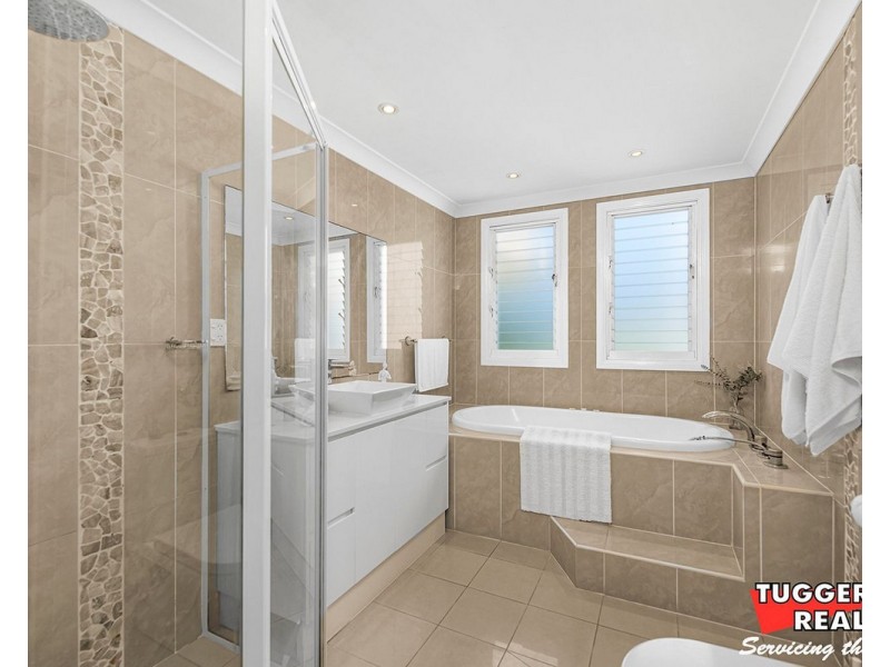 22 Strickland Road, Killarney Vale NSW 2261