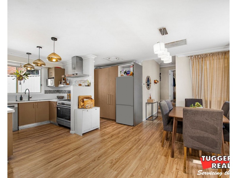 1/5 Bellwood Close, Tuggerah NSW 2259