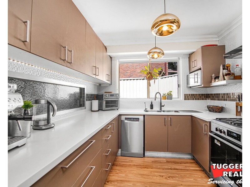 1/5 Bellwood Close, Tuggerah NSW 2259