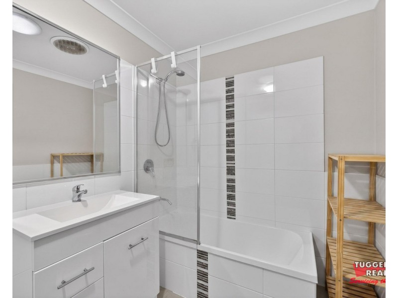 13/1A Woodbury Park Drive, Mardi NSW 2259