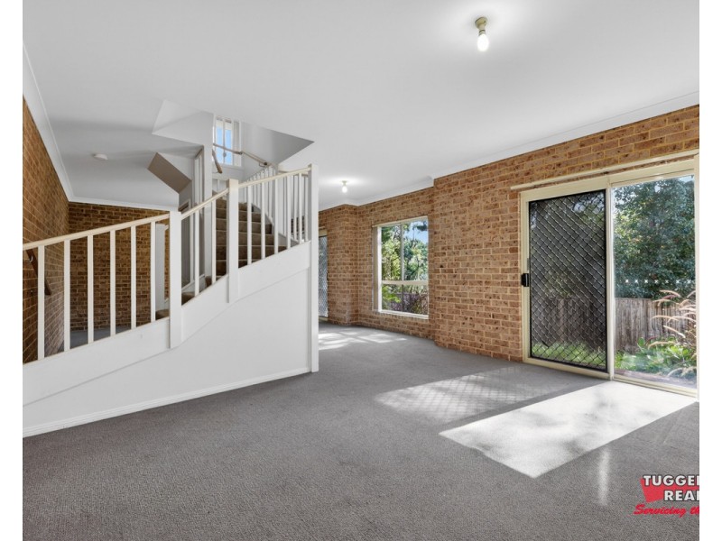 27/1 Hillview Crescent, Tuggerah NSW 2259