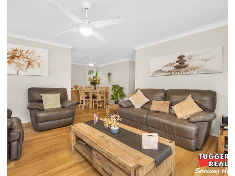 4/8 The Ridge, Wadalba NSW 2259