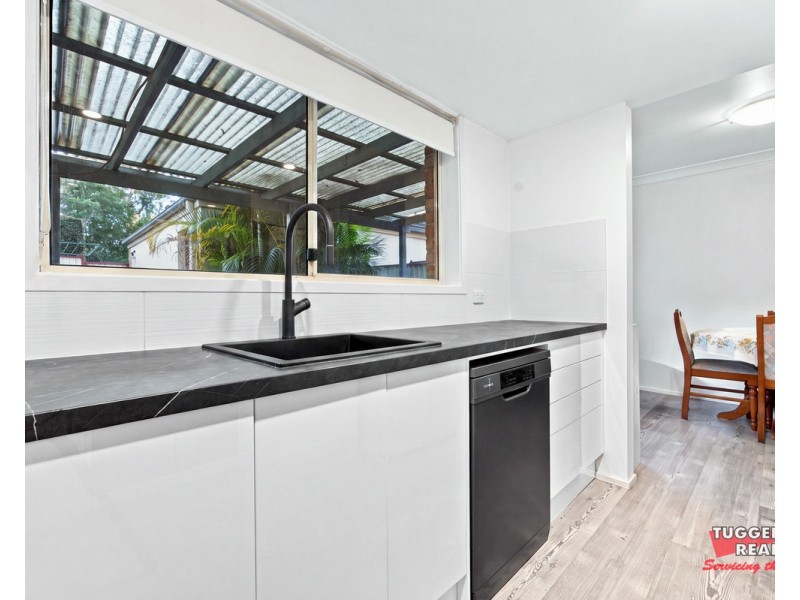 3/4 Richmond Mews, Mardi NSW 2259